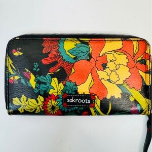 Sakroots Peace Wallet Black Flower Power Butterfly Embroidery Zip Credit Cards